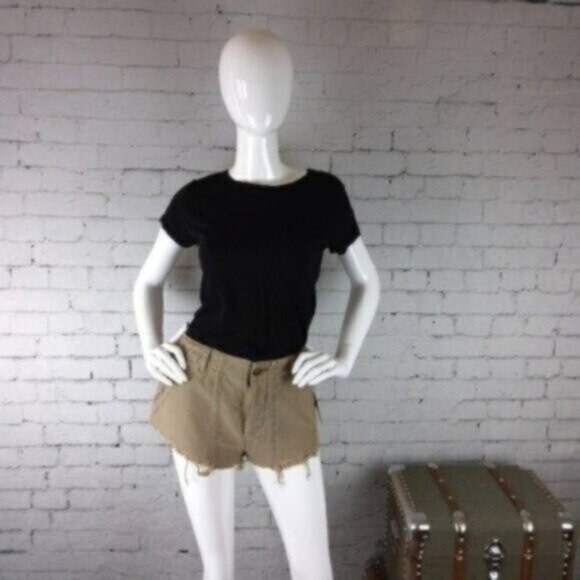Free People Standoff Distressed Shorts Tan Size 4